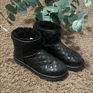 Quilted Black Women's UGG Boots
